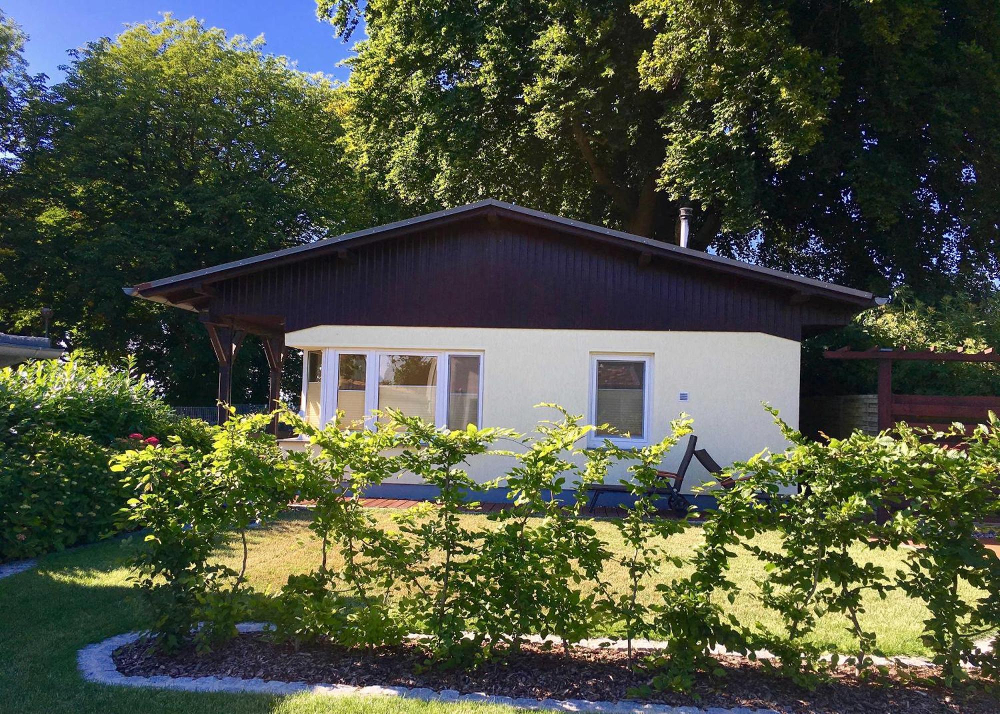 Ferienhaus Boddenhus Glowe Buitenkant foto